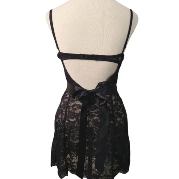 Victoria Secret Black Lace Lingerie - Picture 2 of 5